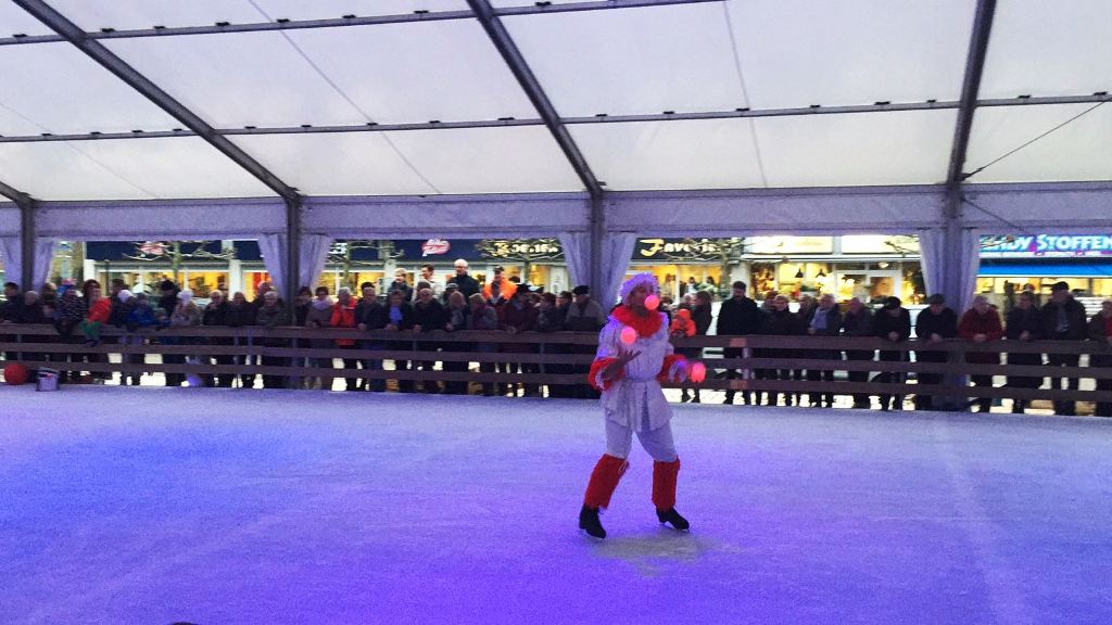 IJsbaan Show